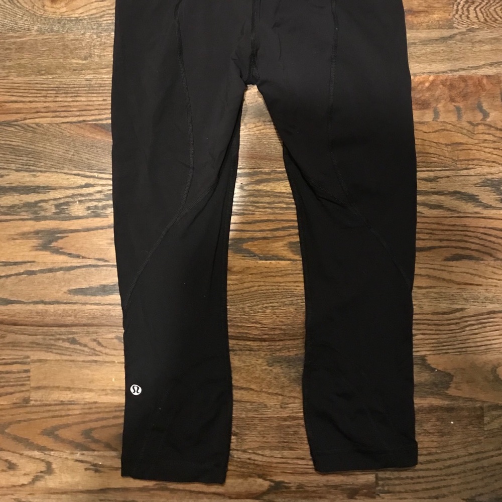 Lululemon crop leggings